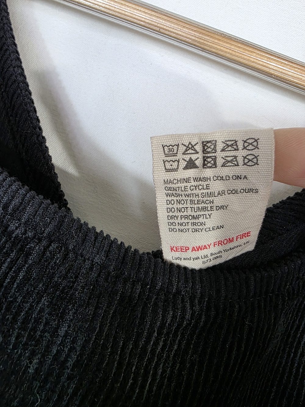 Lucy & Yak Bowie Dungarees Black Corduroy Jumpsuit - Relaxed Wide-Leg Style - Picture 8 of 9